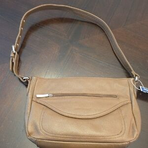 Elegant Leather Tan Shoulder Bag